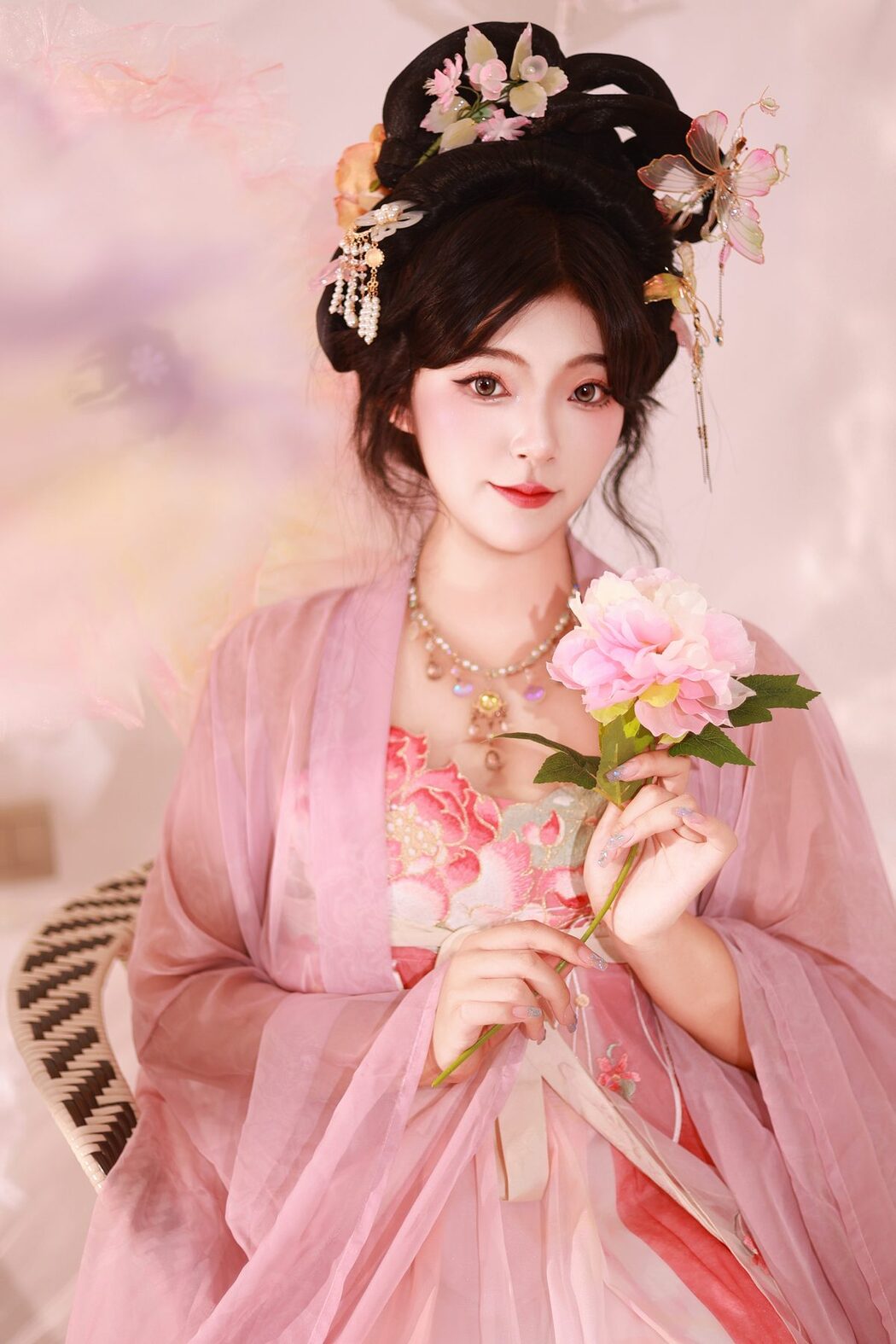 YiTuYu艺图语 Vol.5858 KaiLin Jiang