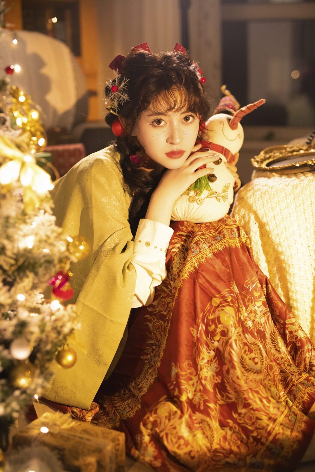YiTuYu艺图语 Vol.5736 Yi Xuan