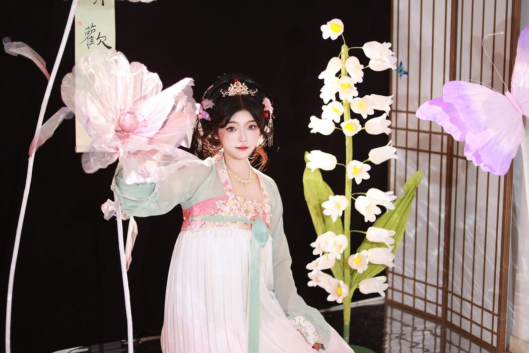 YiTuYu艺图语 Vol.5773 KaiLin Jiang