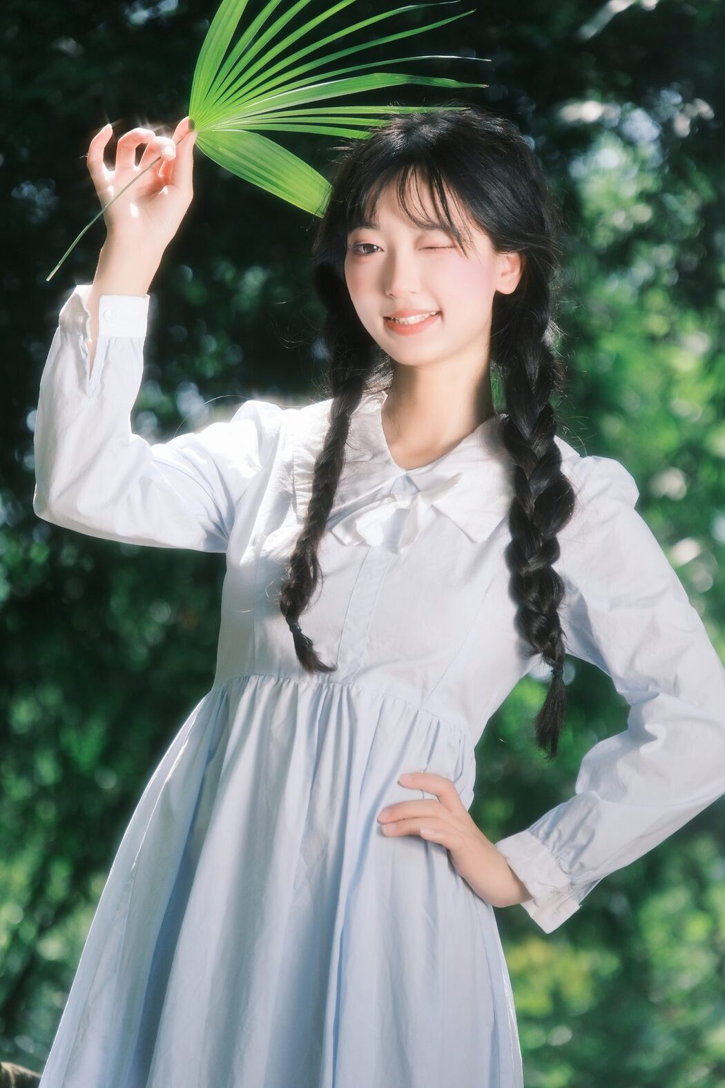 YiTuYu艺图语 Vol.5764 Er Liang Feng Yue