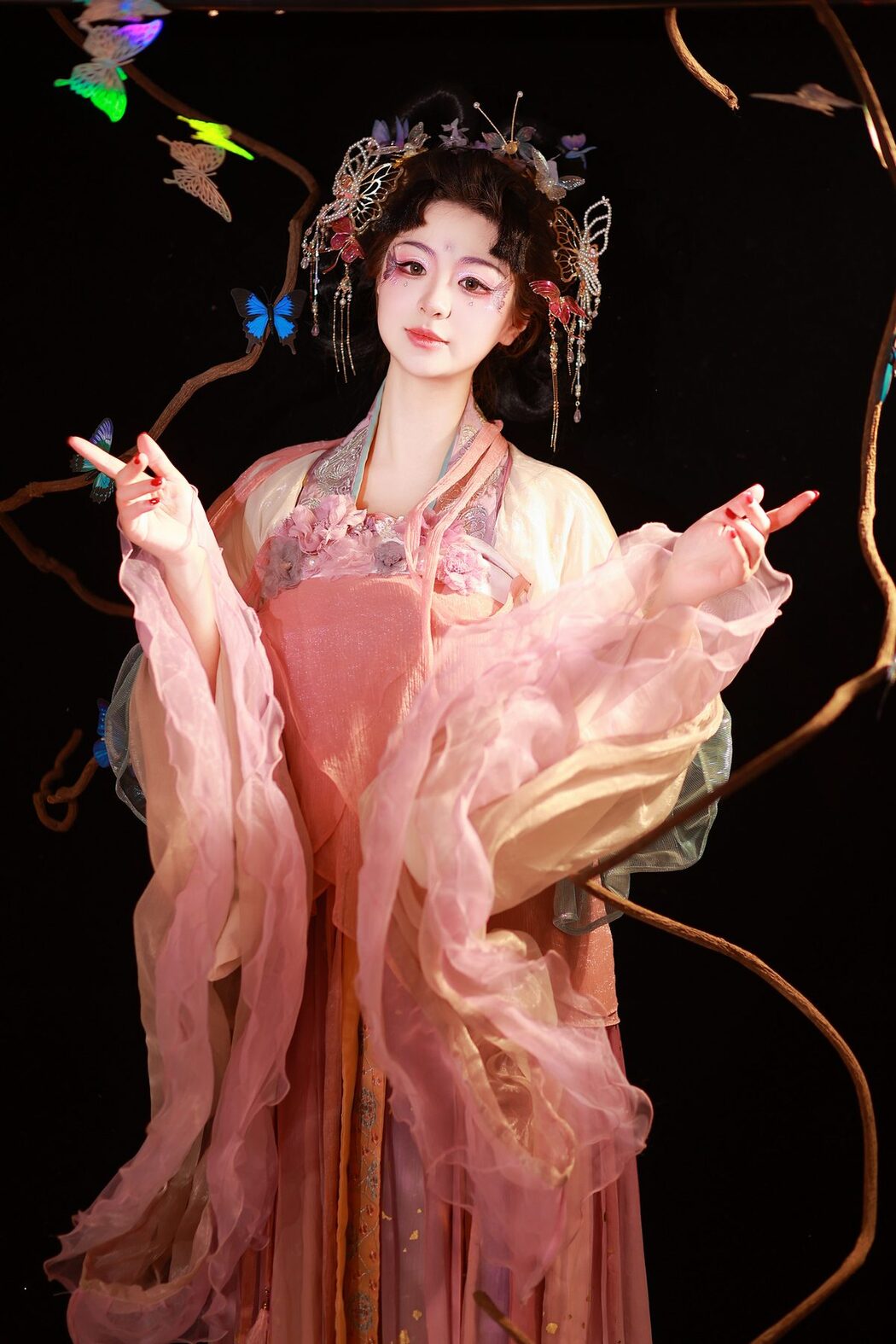 YiTuYu艺图语 Vol.5823 Bu Ke Ai De He He Miao