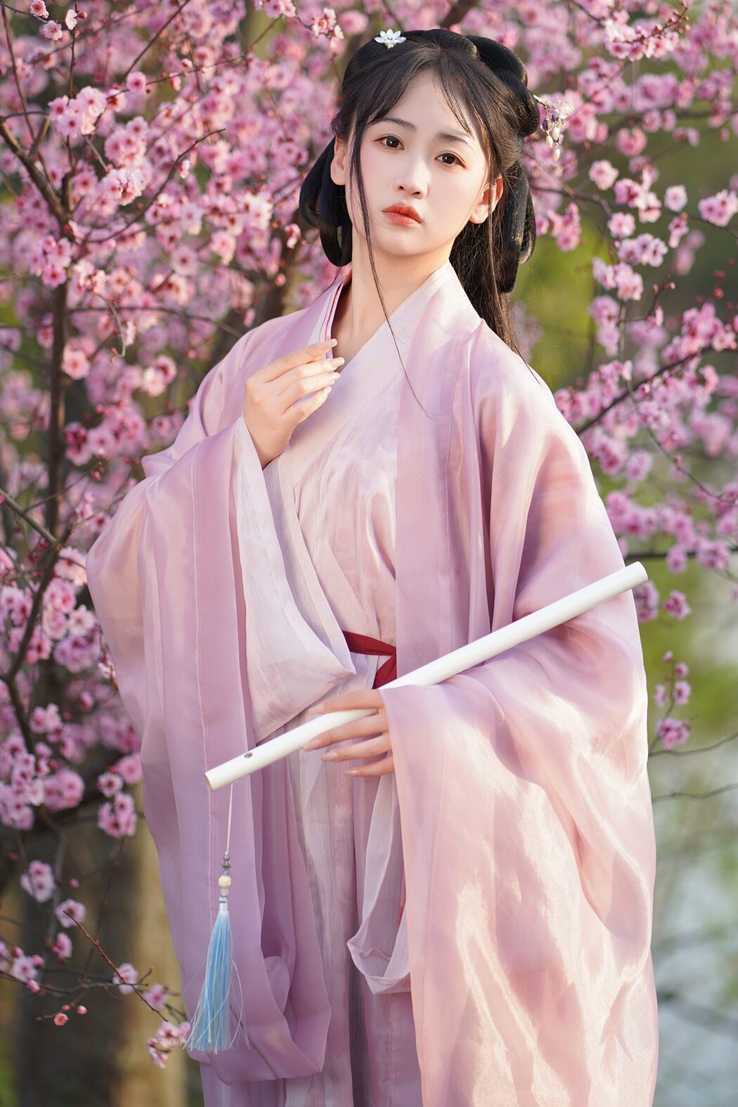 YiTuYu艺图语 Vol.5882 Jiao Yi Zhi Sui Sui Cover Photo