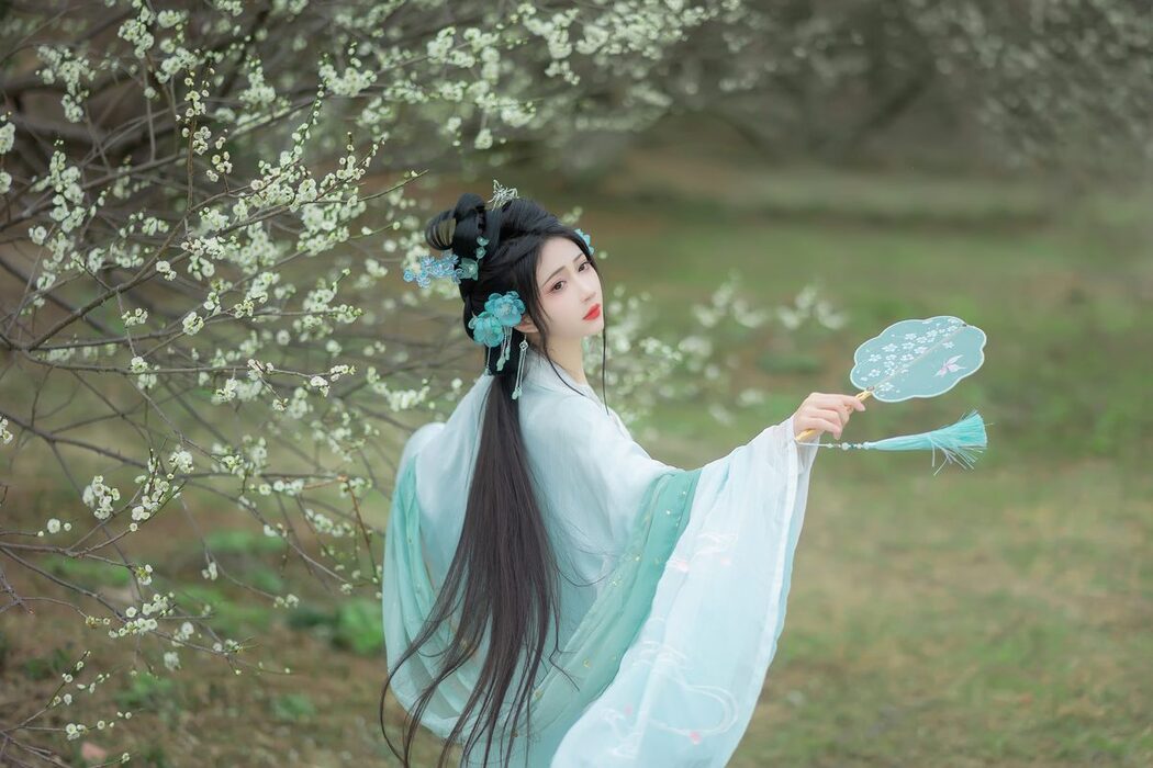 YiTuYu艺图语 Vol.5774 Qi Luo Sheng De Xiao Su Su