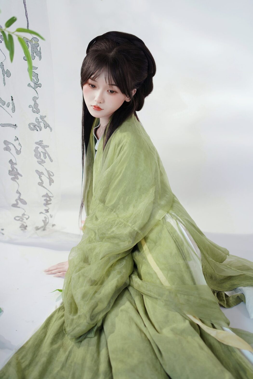 YiTuYu艺图语 Vol.5775 Xiao Yu