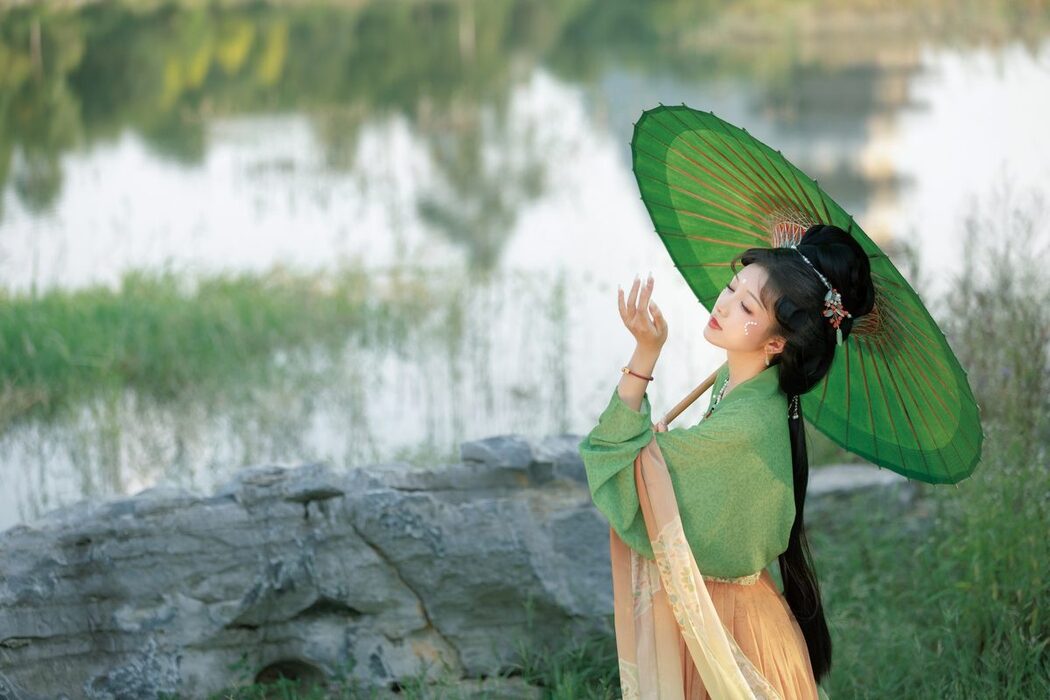 YiTuYu艺图语 Vol.5744 Xin Lan