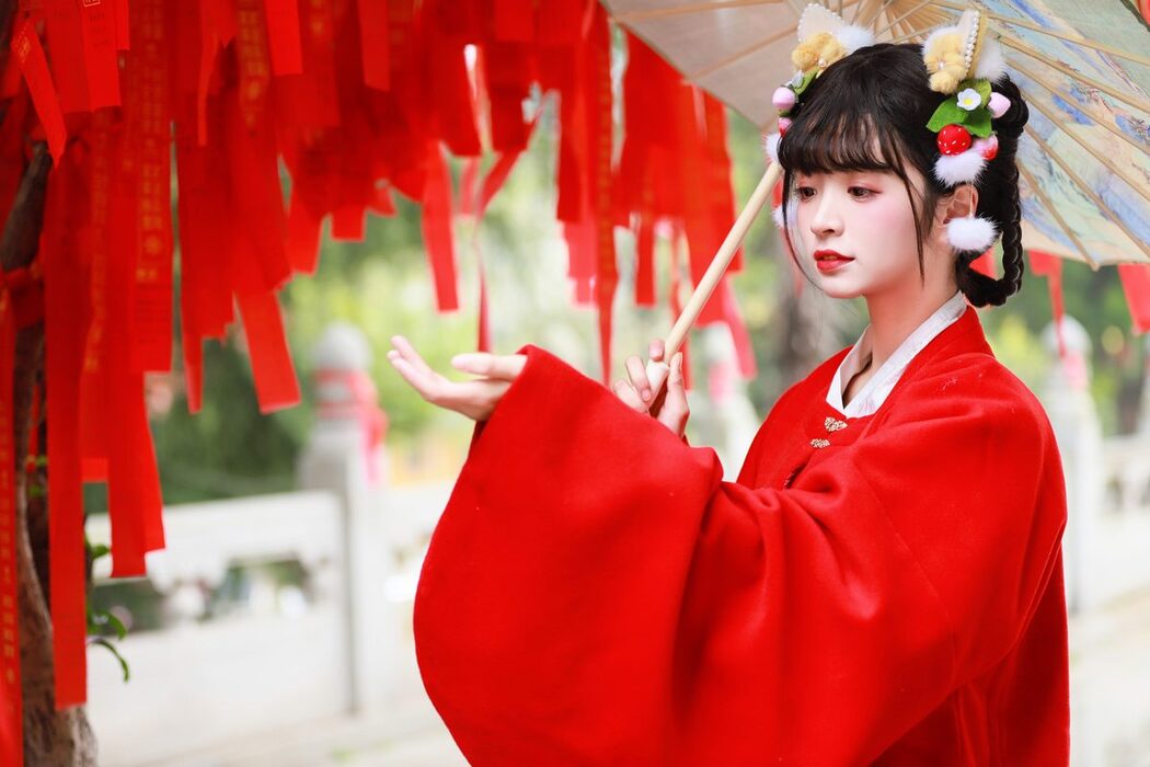 YiTuYu艺图语 Vol.5762 Tian Cai Shao Nu Fa Fa