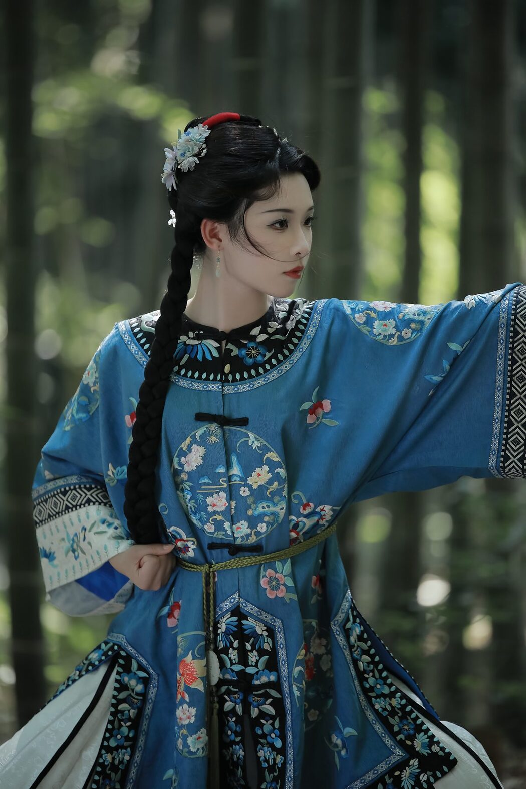 YiTuYu艺图语 Vol.5848 Miao Miao Jia De Xiao Yu Gan