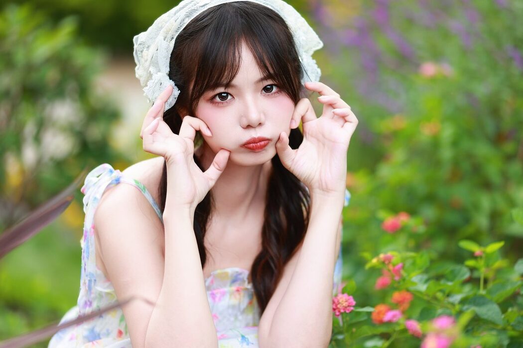YiTuYu艺图语 Vol.5720 Mu Yan Se Cc