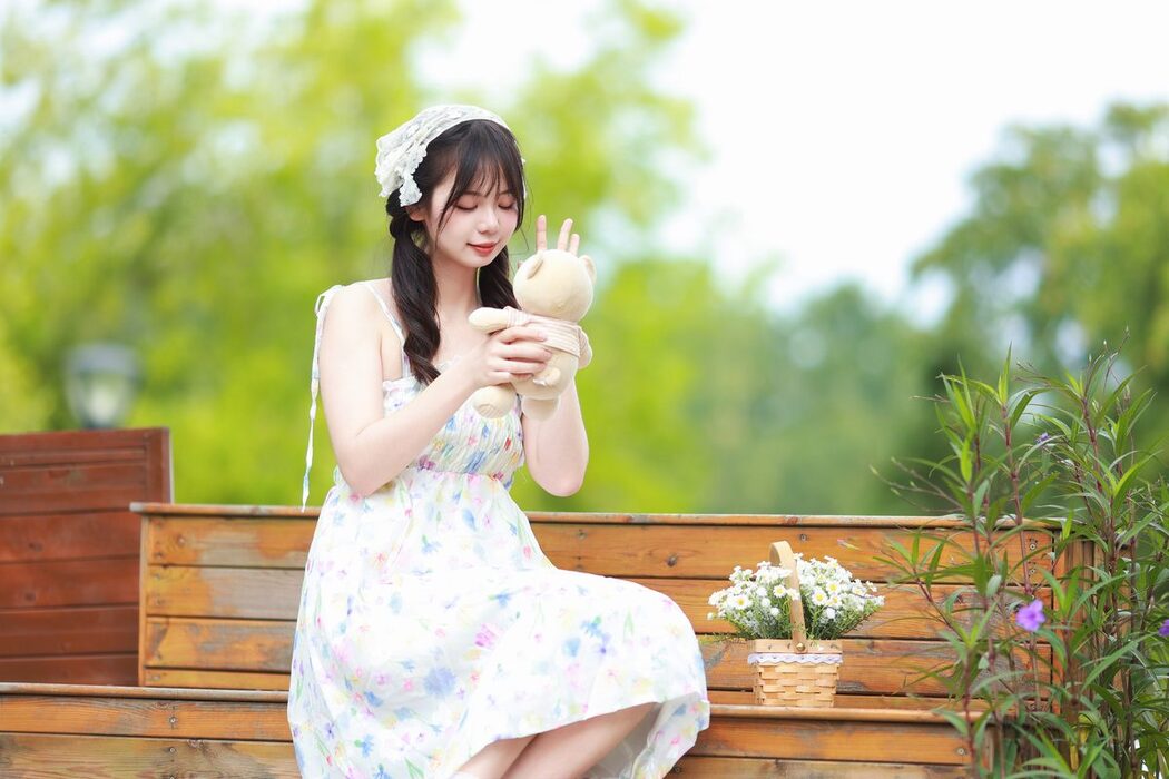 YiTuYu艺图语 Vol.5720 Mu Yan Se Cc