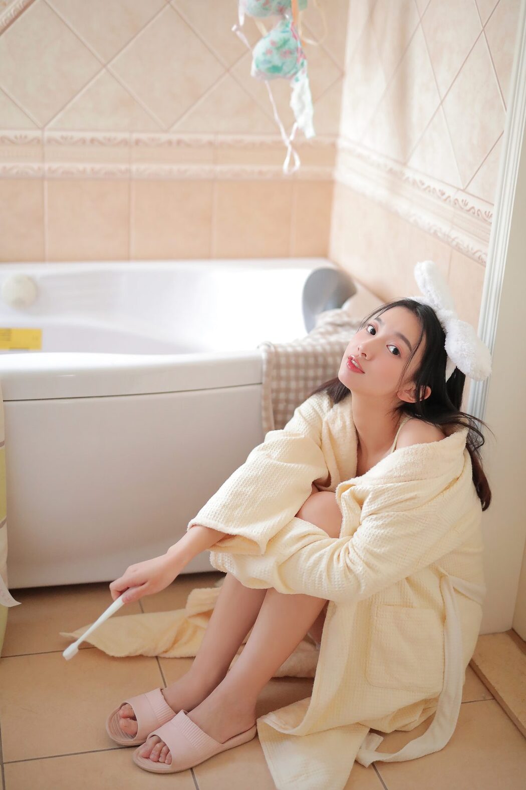 YiTuYu艺图语 Vol.5723 Zhu Jia Hang