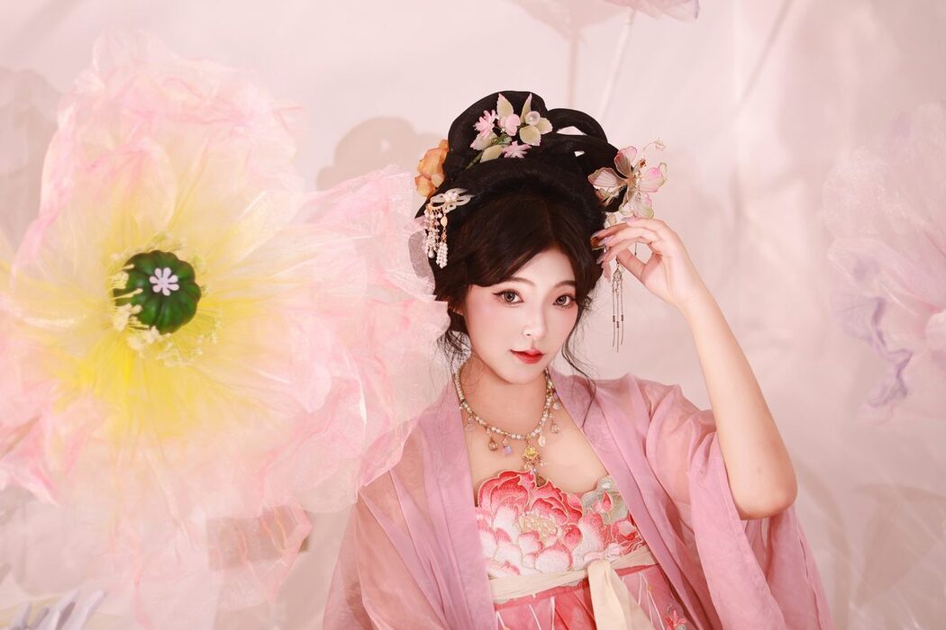 YiTuYu艺图语 Vol.5858 KaiLin Jiang