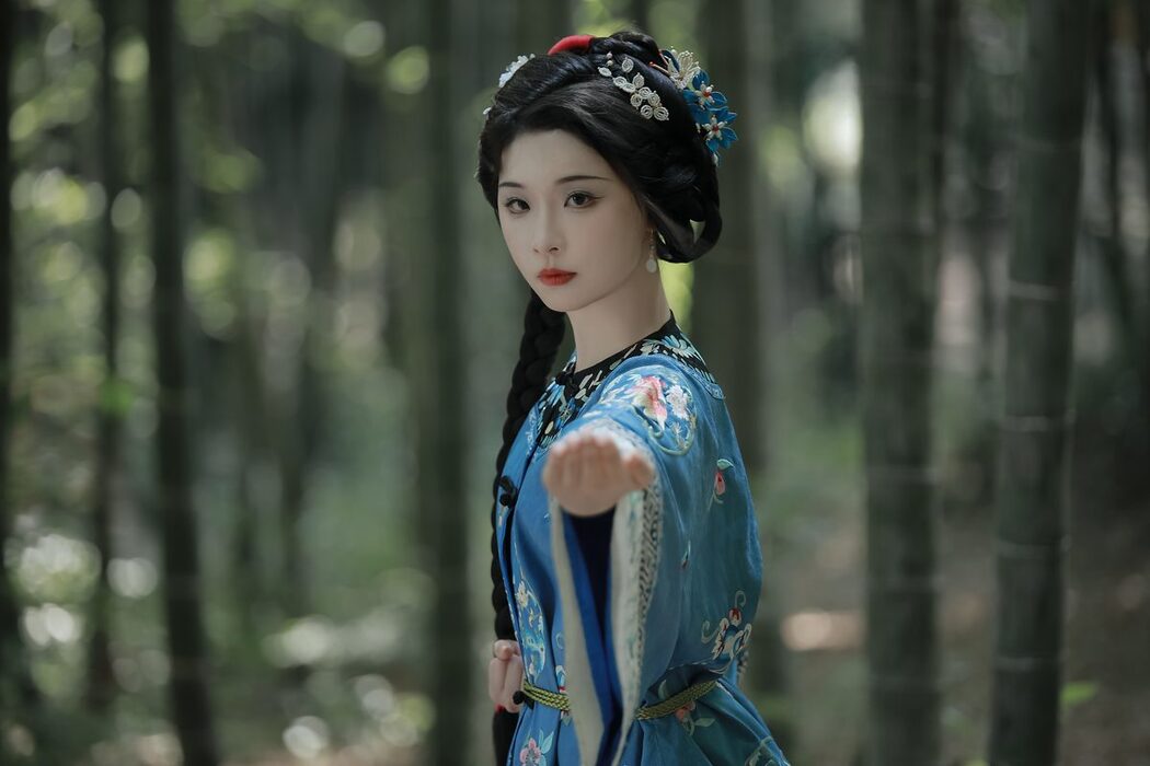 YiTuYu艺图语 Vol.5848 Miao Miao Jia De Xiao Yu Gan