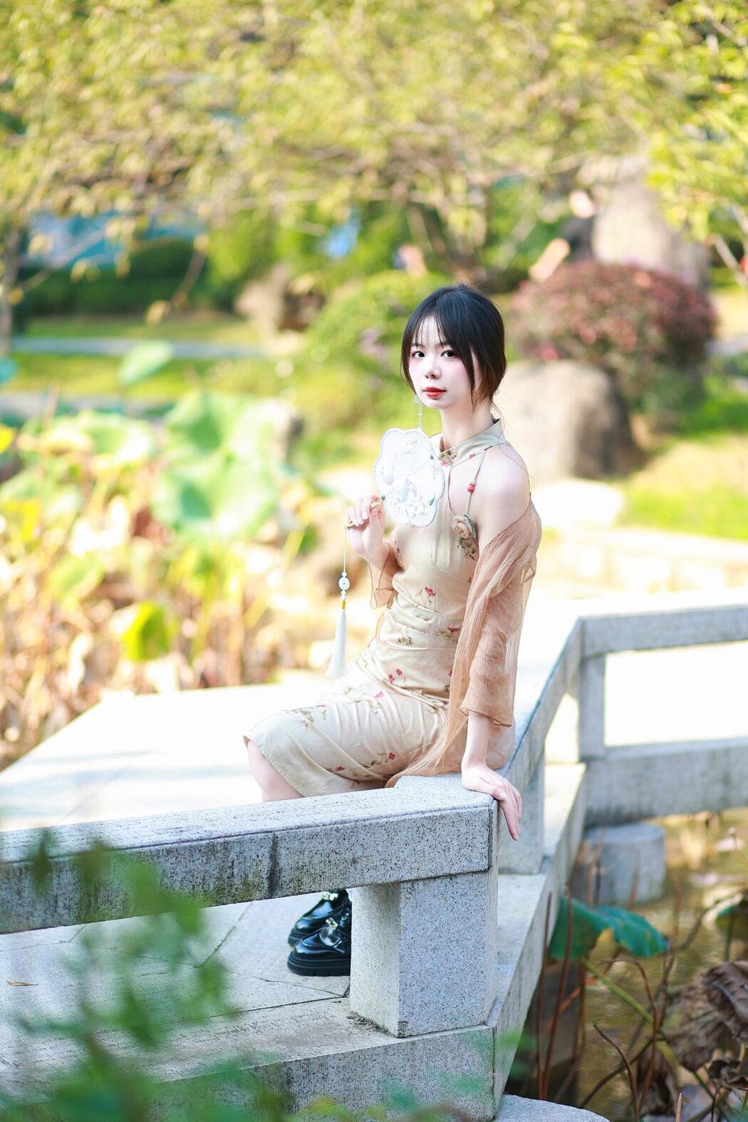 YiTuYu艺图语 Vol.5884 Mu Yan Se Cc