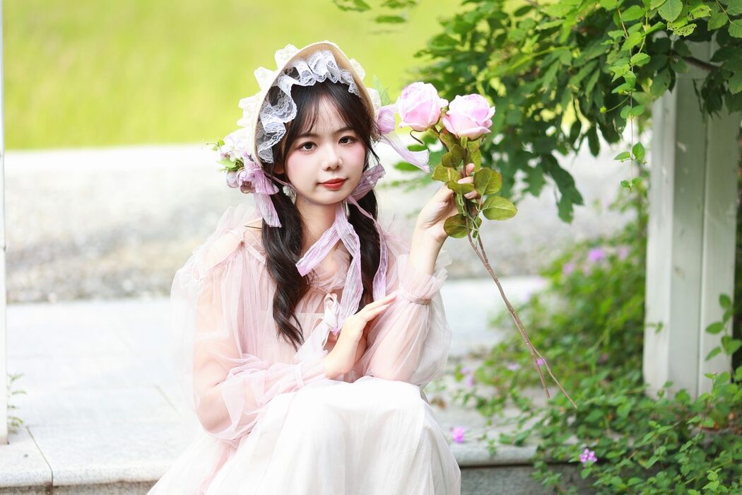 YiTuYu艺图语 Vol.5747 Mu Yan Se Cc