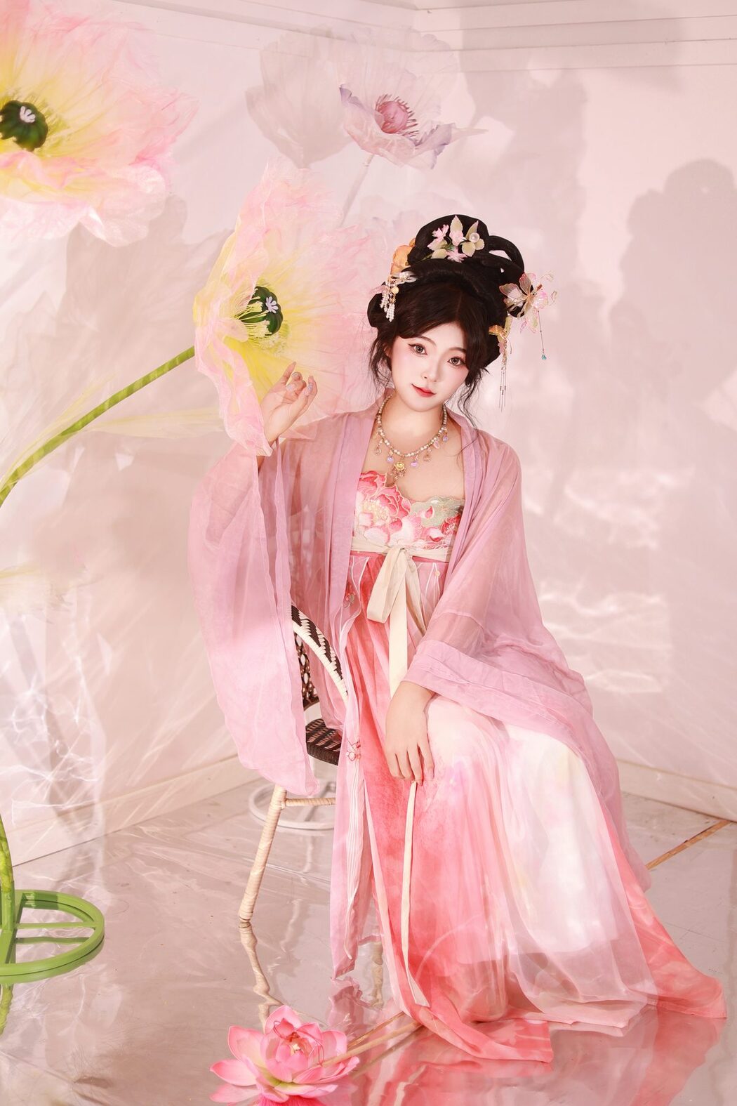YiTuYu艺图语 Vol.5858 KaiLin Jiang