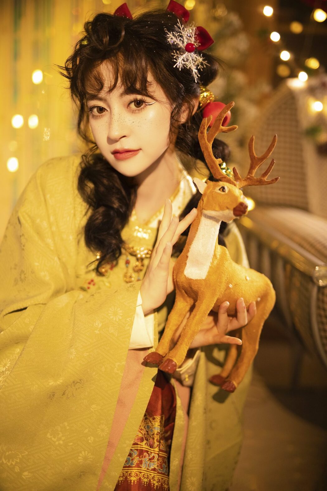 YiTuYu艺图语 Vol.5736 Yi Xuan