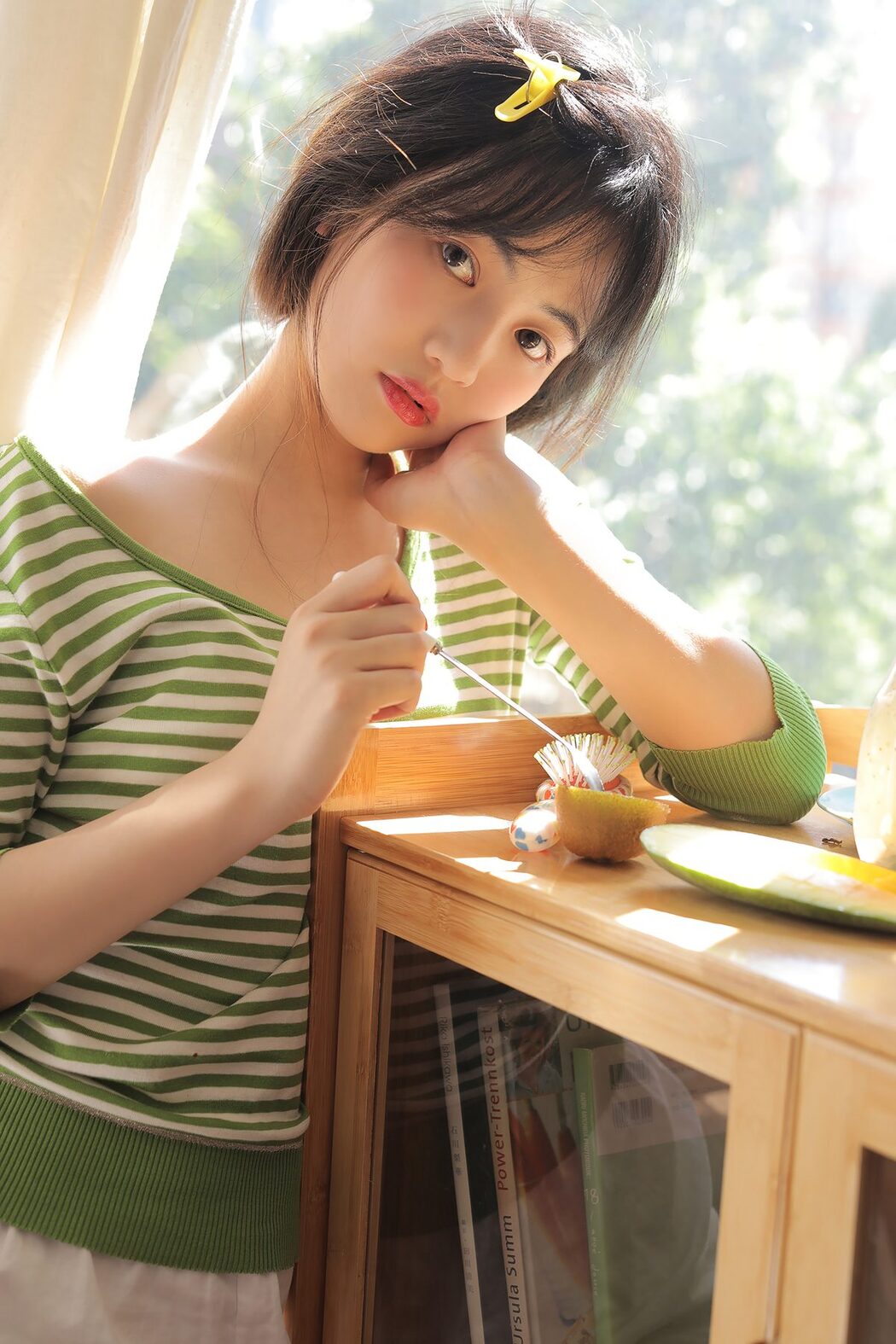 YiTuYu艺图语 Vol.5815 Zhou Zi Xin