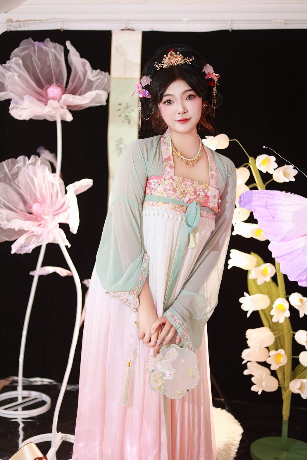 YiTuYu艺图语 Vol.5773 KaiLin Jiang