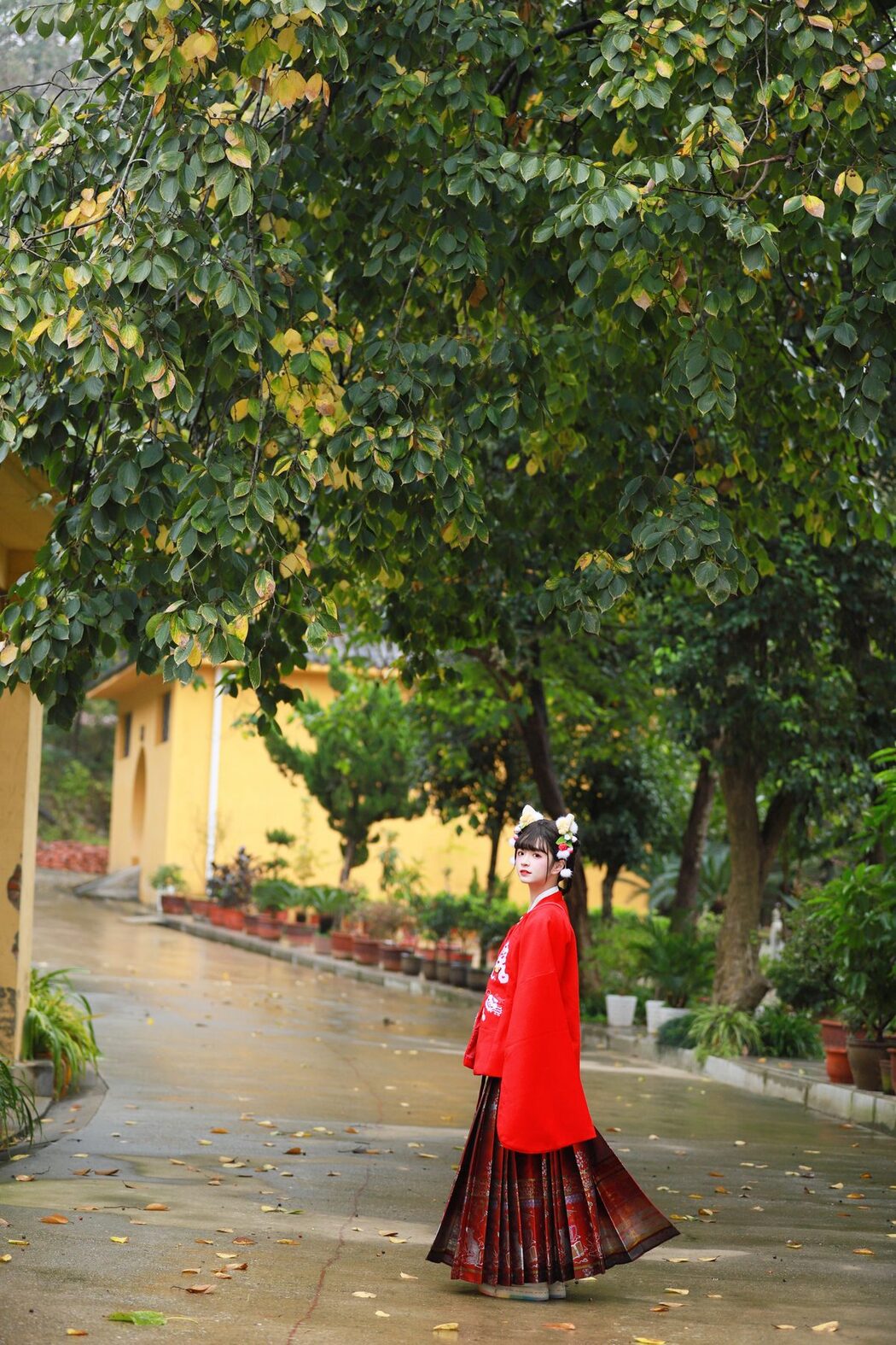 YiTuYu艺图语 Vol.5762 Tian Cai Shao Nu Fa Fa