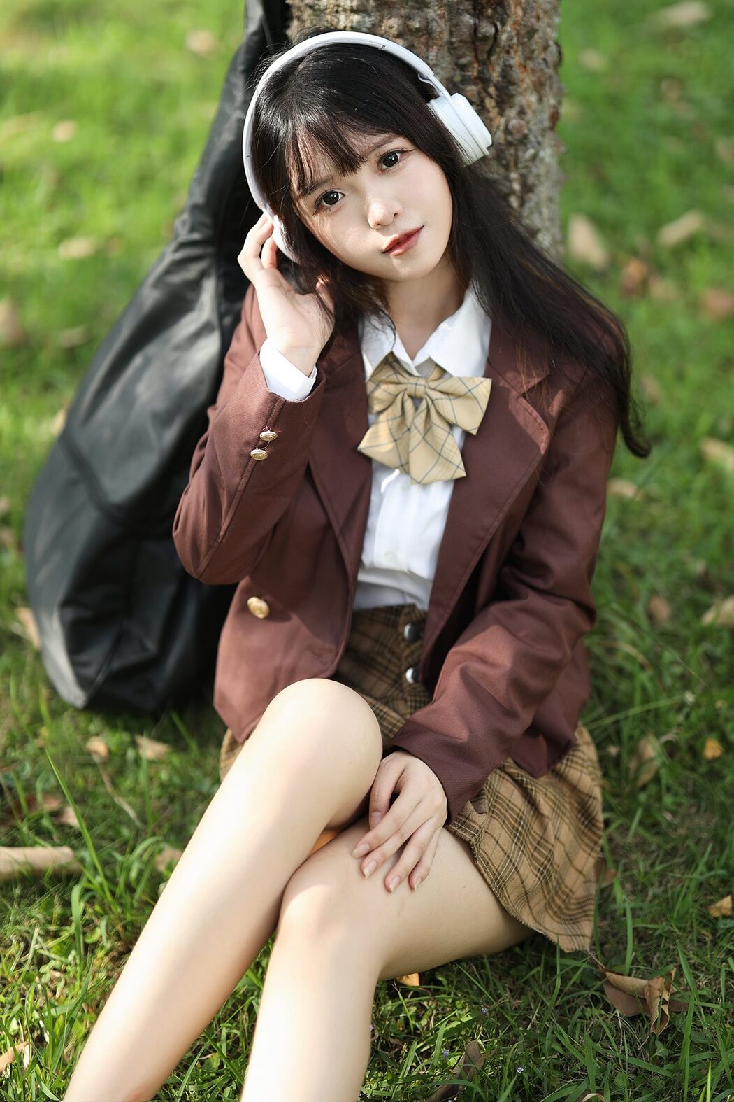 YiTuYu艺图语 Vol.5740 Tu Tu Cover Photo