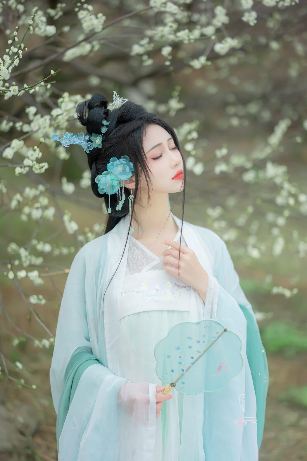 YiTuYu艺图语 Vol.5774 Qi Luo Sheng De Xiao Su Su