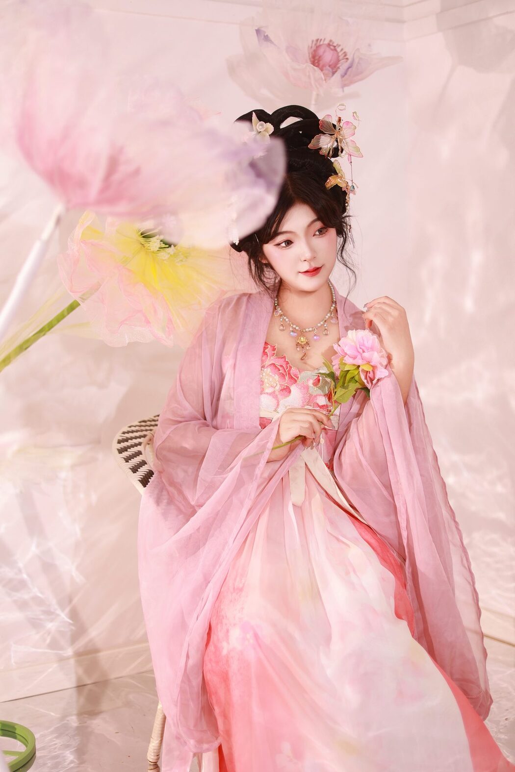 YiTuYu艺图语 Vol.5858 KaiLin Jiang