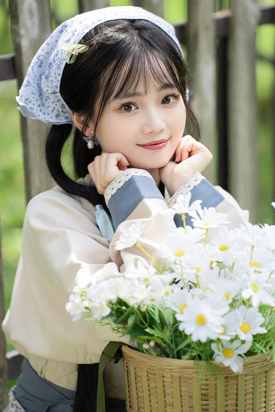 YiTuYu艺图语 Vol.5855 Xiao Ou O Cover Photo