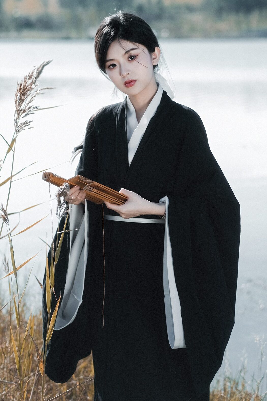 YiTuYu艺图语 Vol.5719 Zhang Zhang Bao Cover Photo