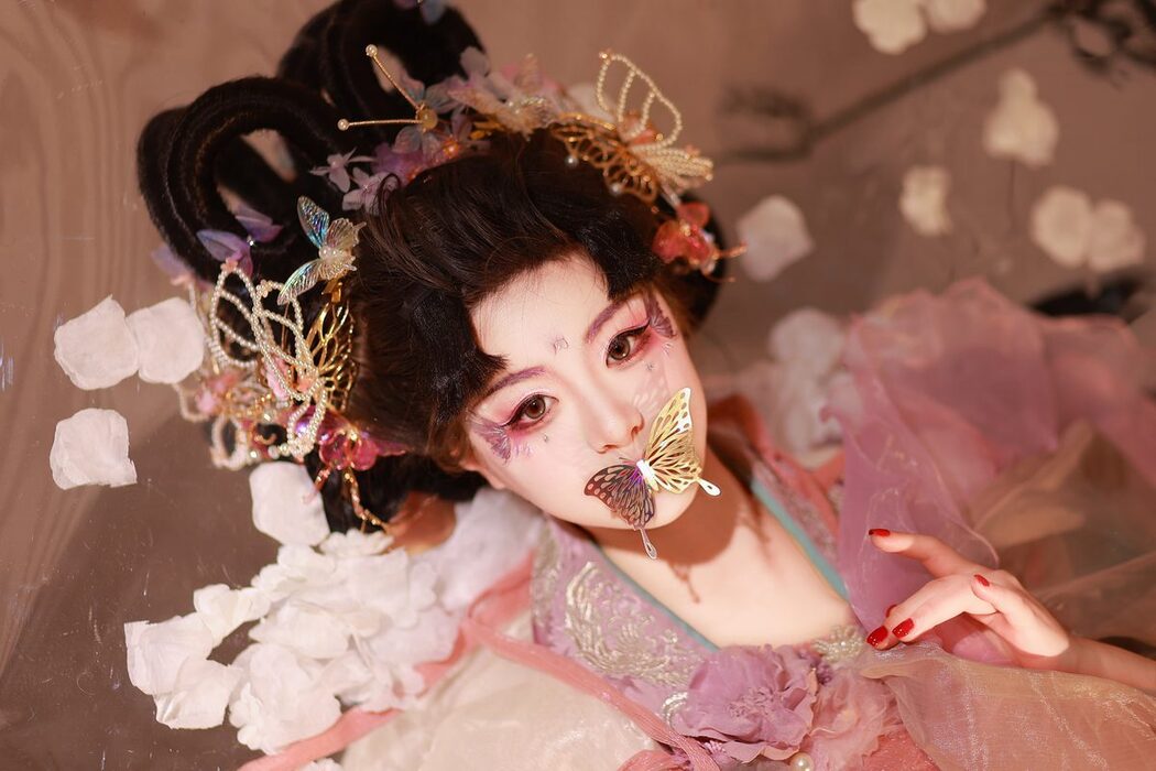 YiTuYu艺图语 Vol.5823 Bu Ke Ai De He He Miao