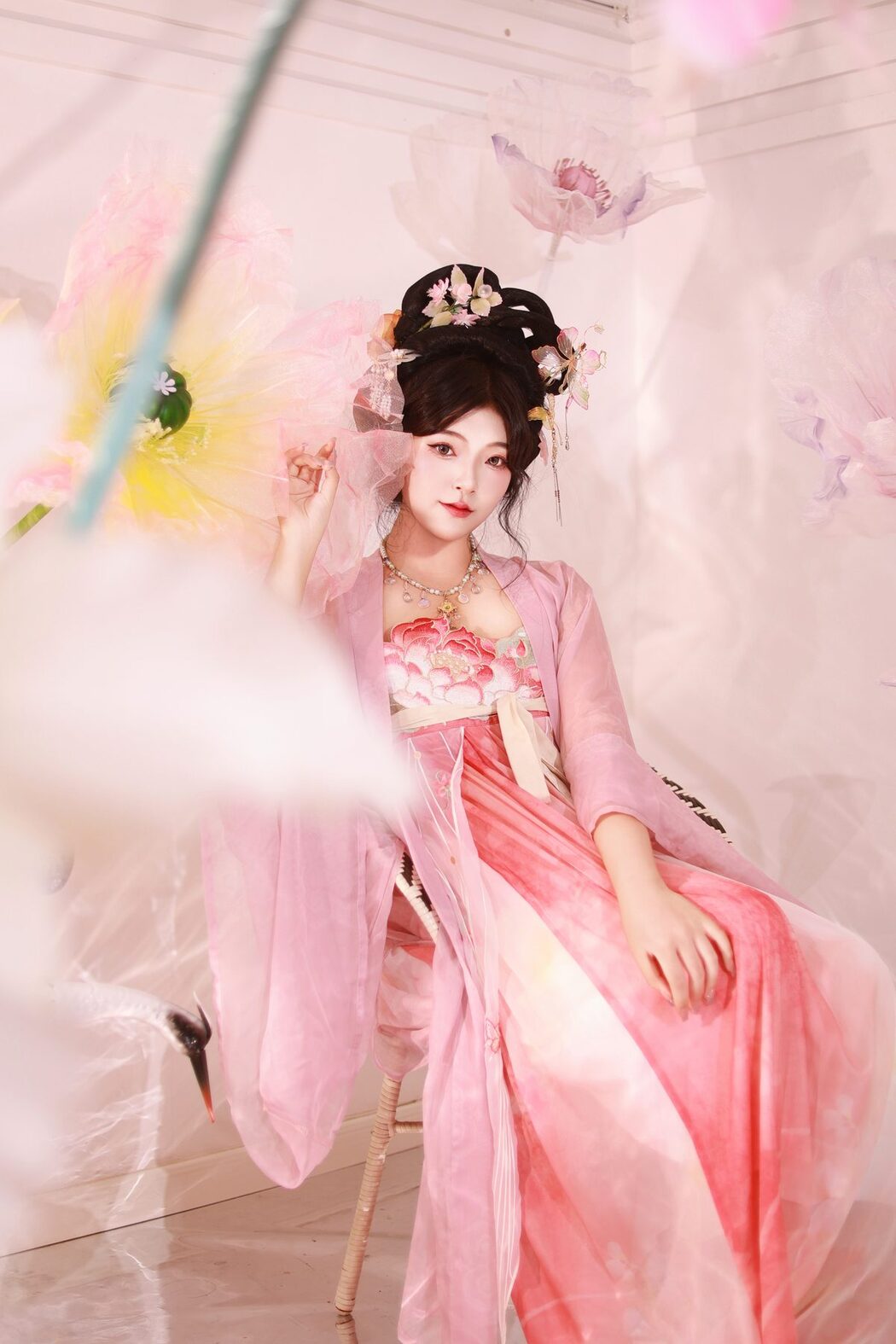 YiTuYu艺图语 Vol.5858 KaiLin Jiang