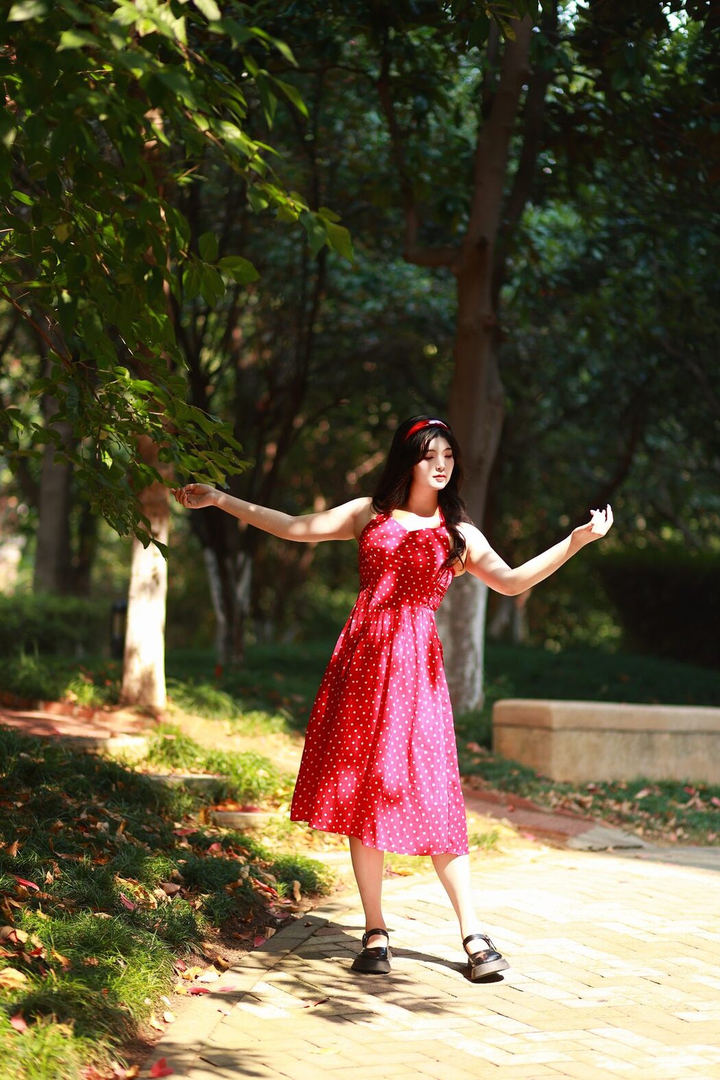 YiTuYu艺图语 Vol.5862 KaiLin Jiang