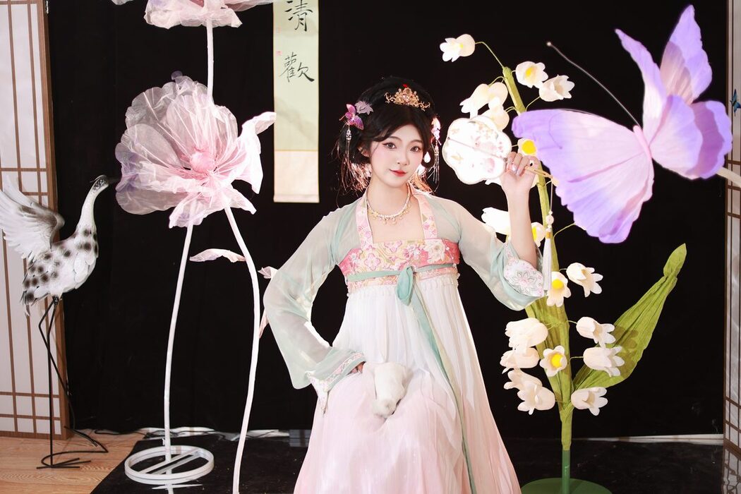 YiTuYu艺图语 Vol.5773 KaiLin Jiang