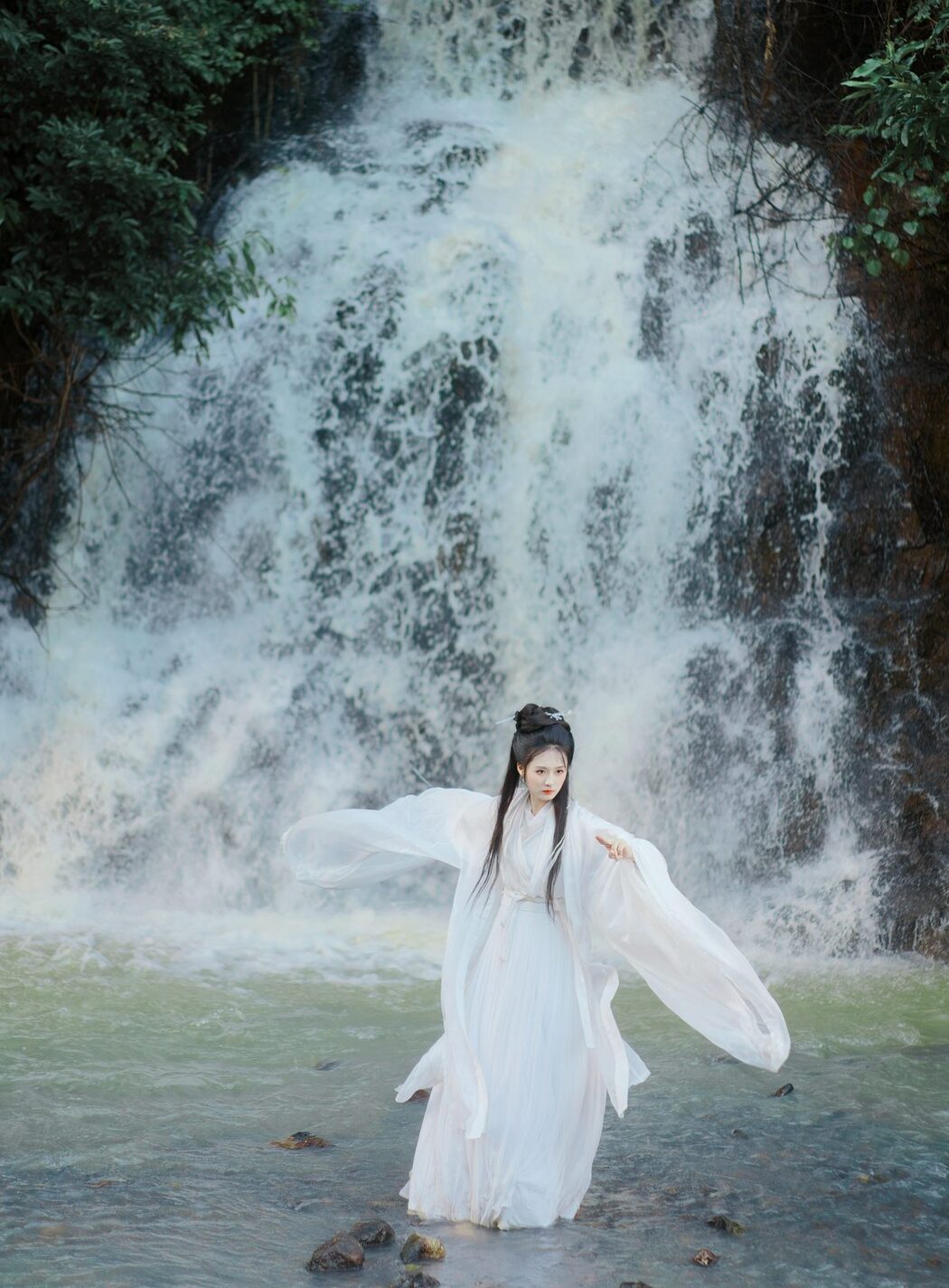 YiTuYu艺图语 Vol.5754 Shu Pian Yoyi