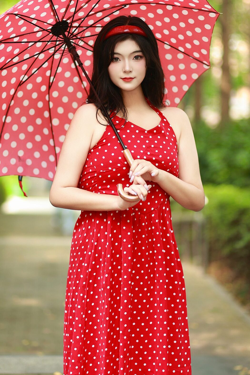 YiTuYu艺图语 Vol.5862 KaiLin Jiang Cover Photo