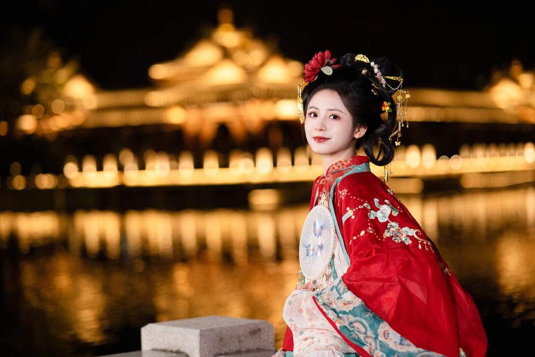 YiTuYu艺图语 Vol.5822 Shu Pian Yoyi