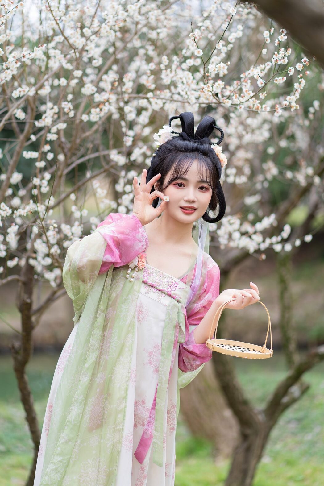 YiTuYu艺图语 Vol.5871 Xiao Ou O