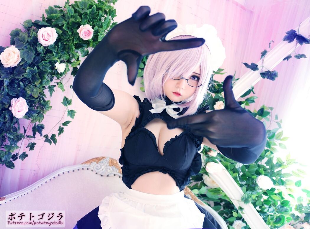Coser@Potato Godzilla – Mashu Maid (50P)
