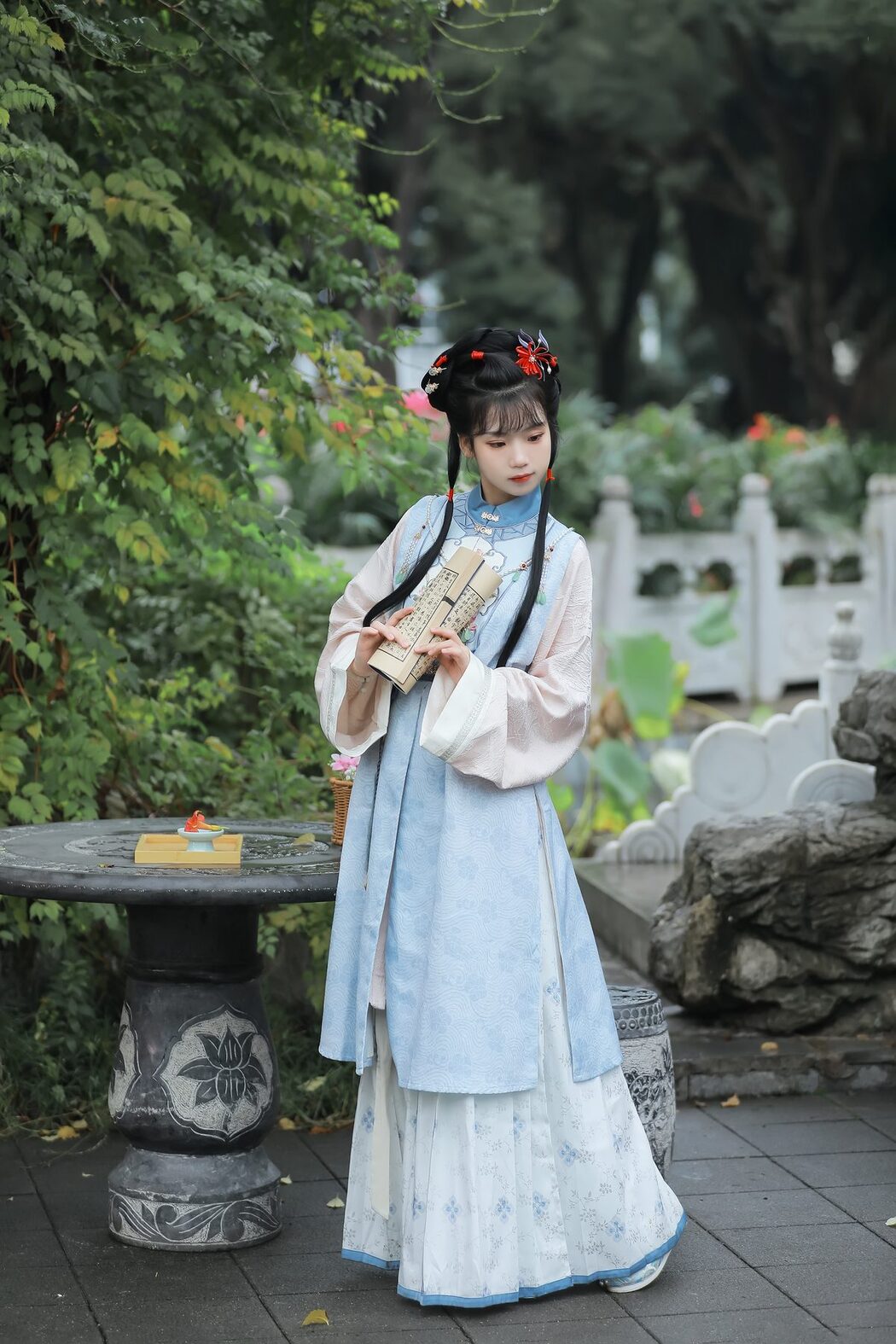 YiTuYu艺图语 Vol.5926 Zhou Zhou AY