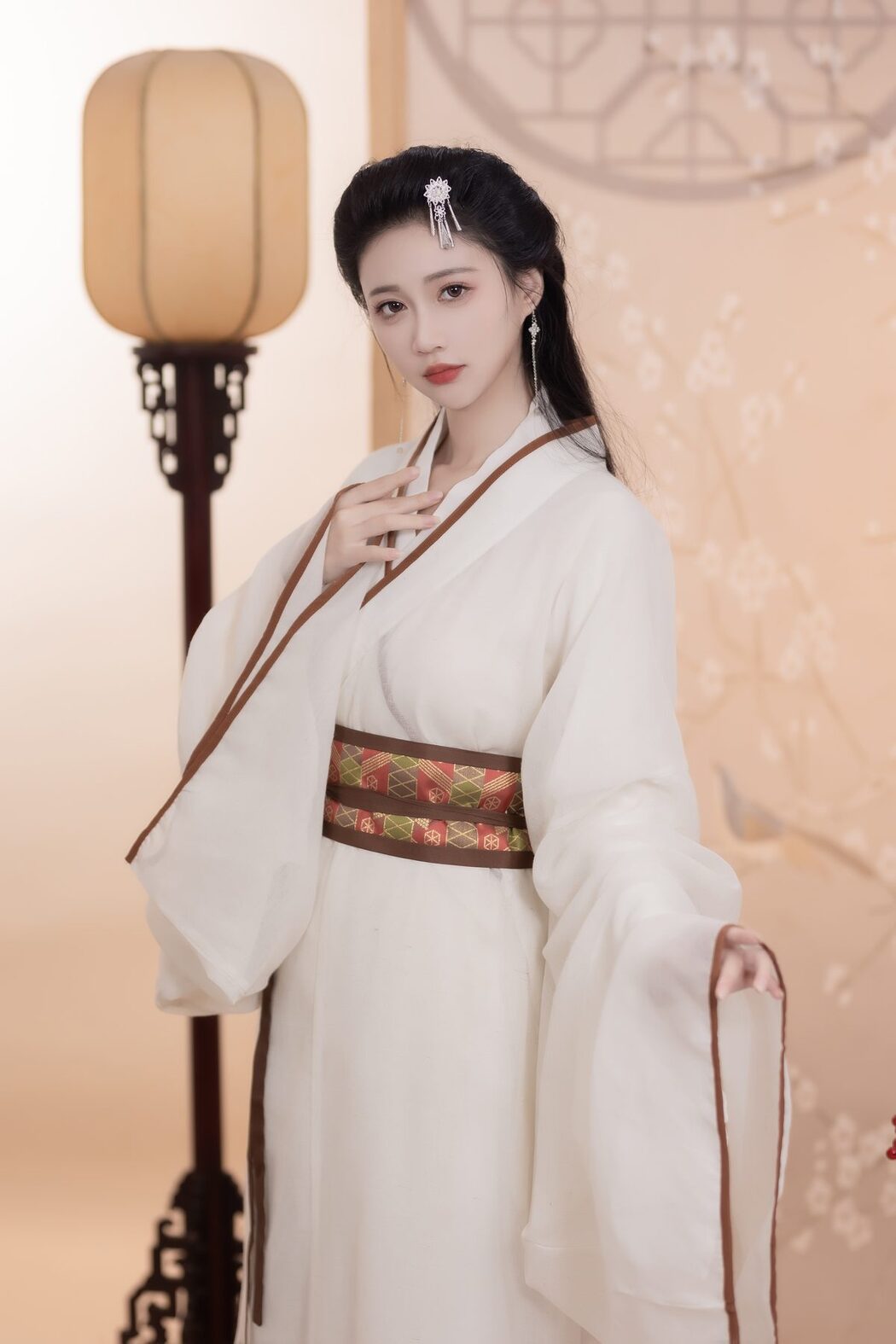 YiTuYu艺图语 Vol.5924 Qi Luo Sheng De Xiao Su Su