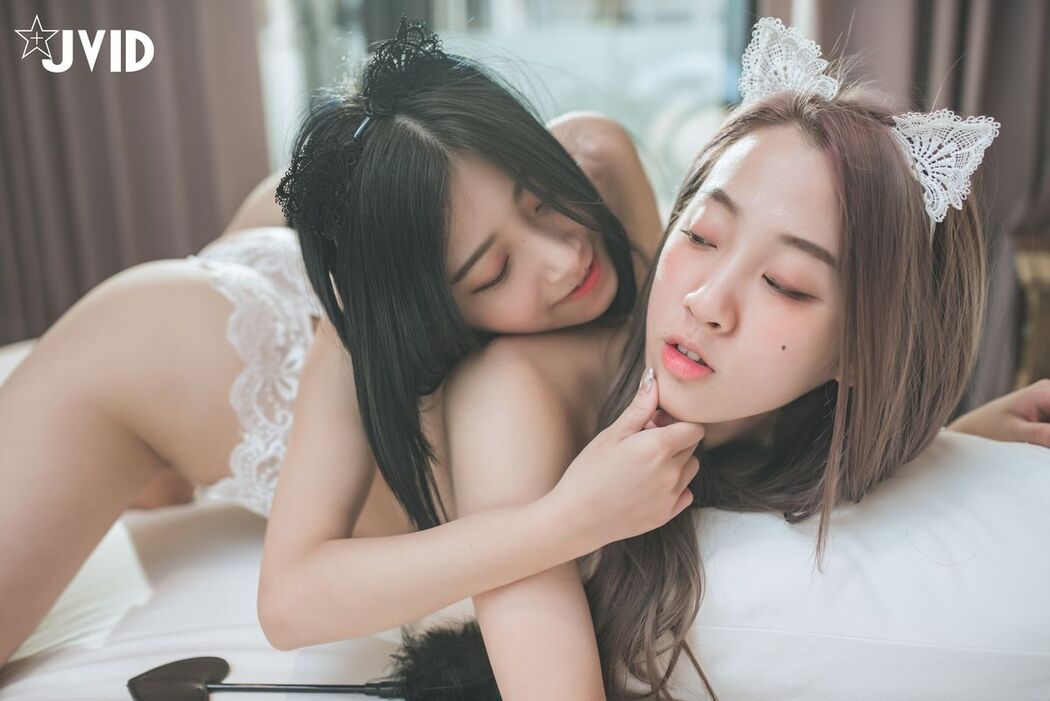 JVID Qi Qi Selina 淇淇selina And Xiao Zhi Ma Ni Ni 小隻馬霓霓 – 雙模特輯 淇淇 And 霓霓寵物閨蜜裸體挑逗 霓霓上空無碼年度限定隱藏版 Part01 (55P – 1V)