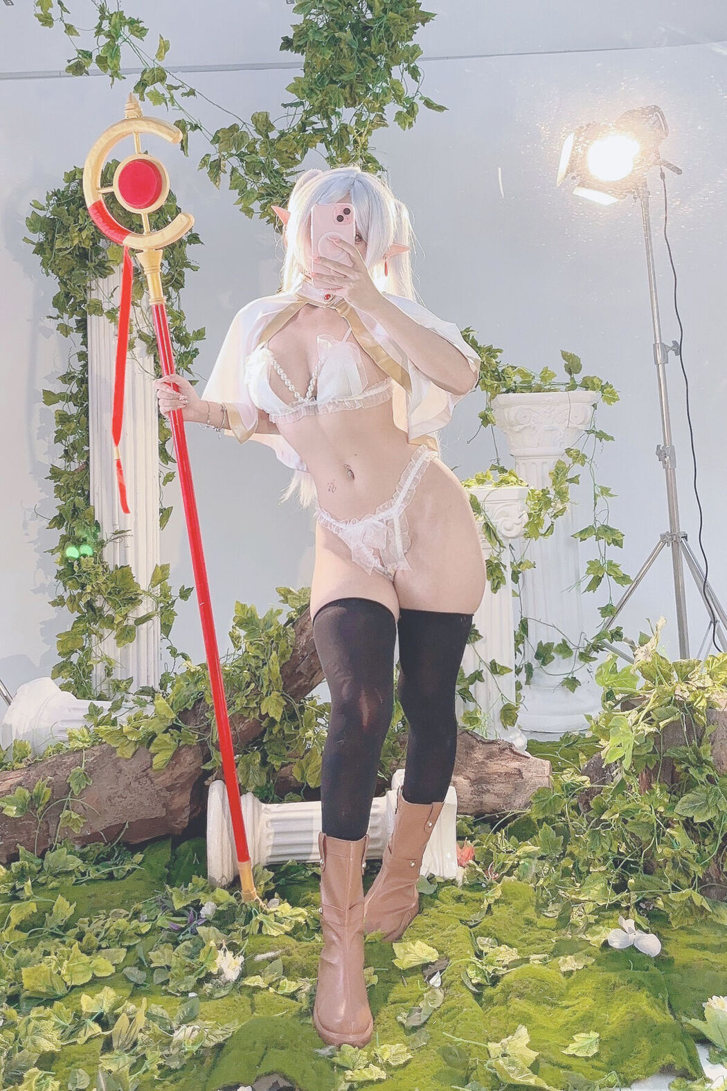 Coser@UmekoJ &#8211; 葬送的芙莉莲 Part02 (56P)