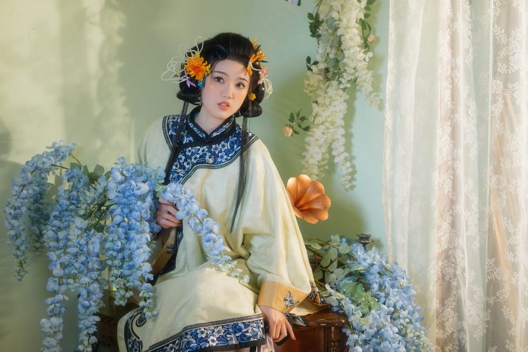 YiTuYu艺图语 Vol.5930 Yu Han