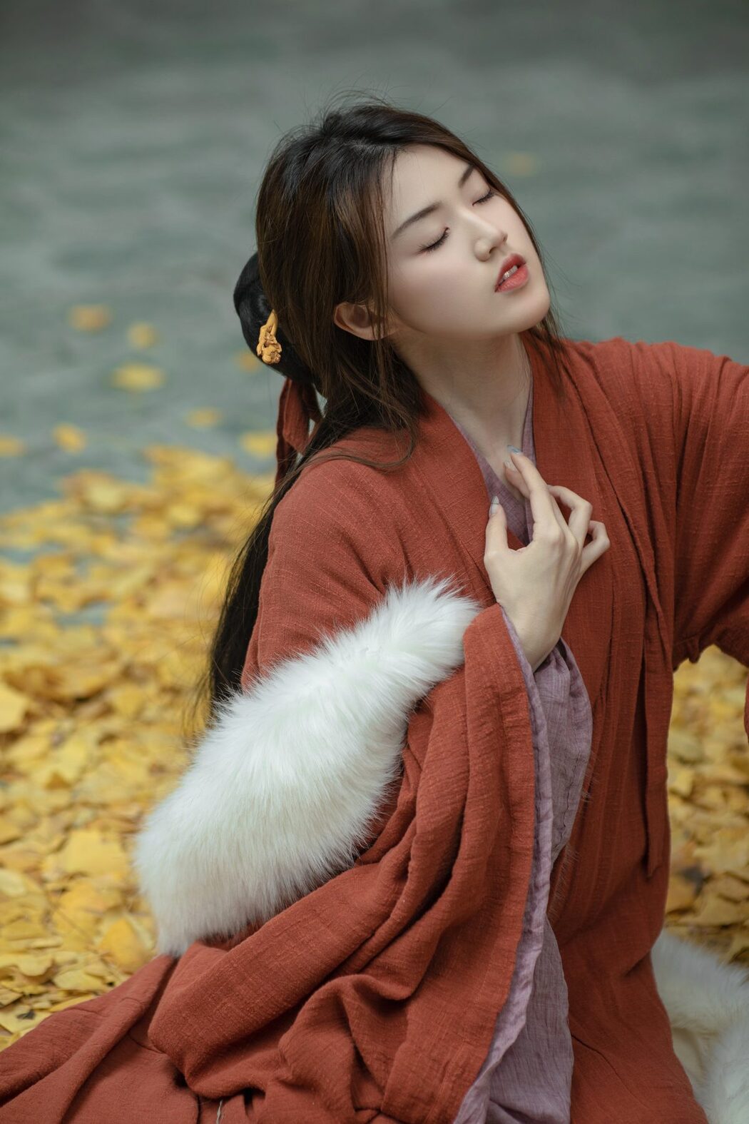 YiTuYu艺图语 Vol.5935 Yu Han