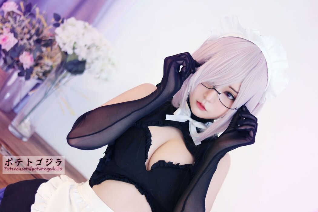 Coser@Potato Godzilla – Mashu Maid (50P)