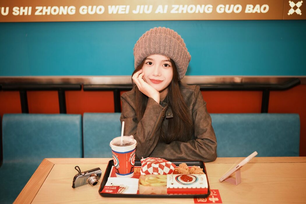 YiTuYu艺图语 Vol.5947 Cao Xiao Shu