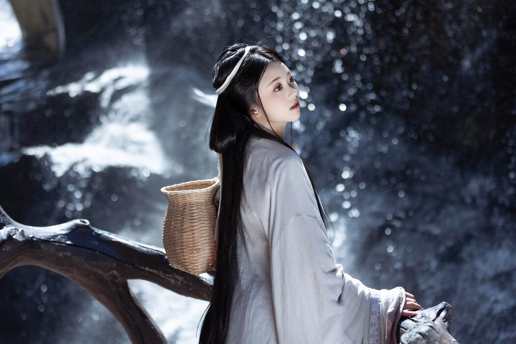 YiTuYu艺图语 Vol.5914 Jin Zou Ba