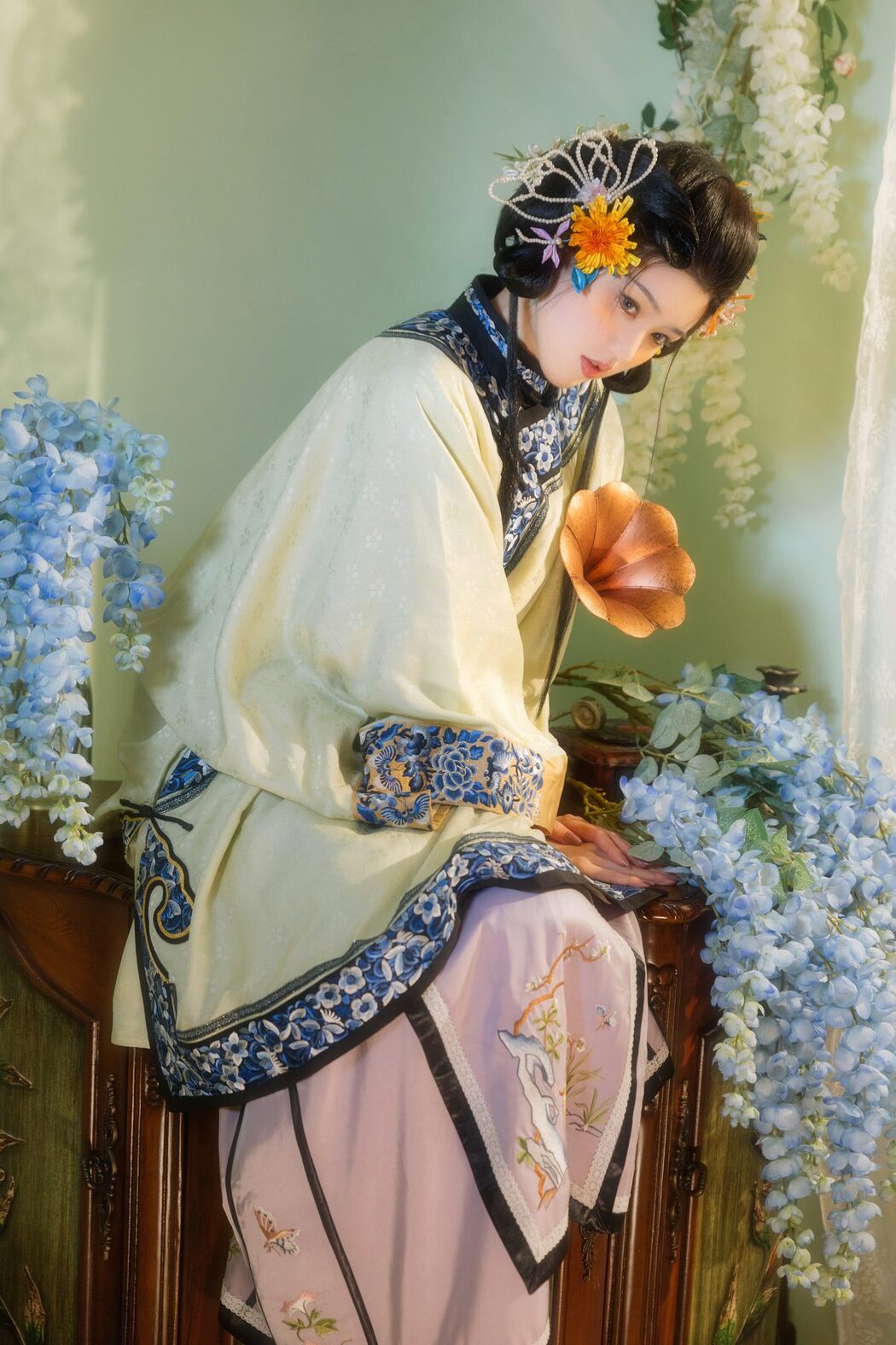 YiTuYu艺图语 Vol.5930 Yu Han