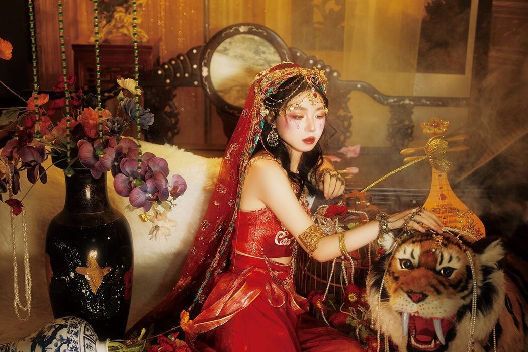 YiTuYu艺图语 Vol.5899 Yan Qin