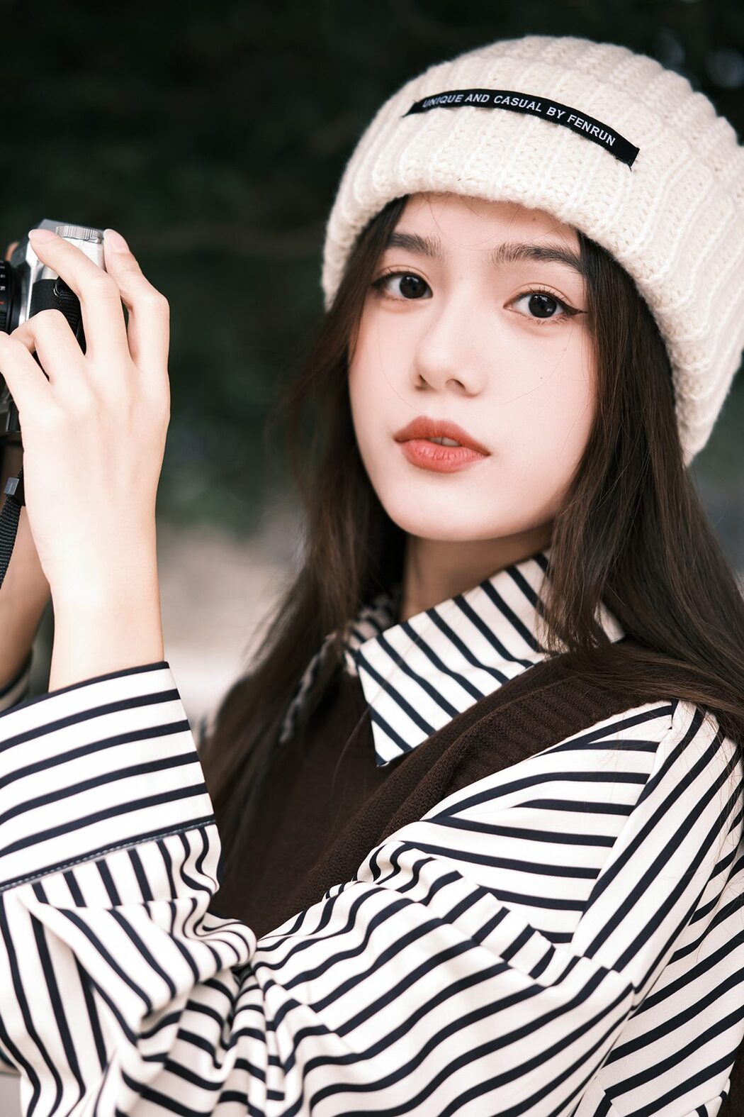 YiTuYu艺图语 Vol.5952 Cao Xiao Shu Cover Photo