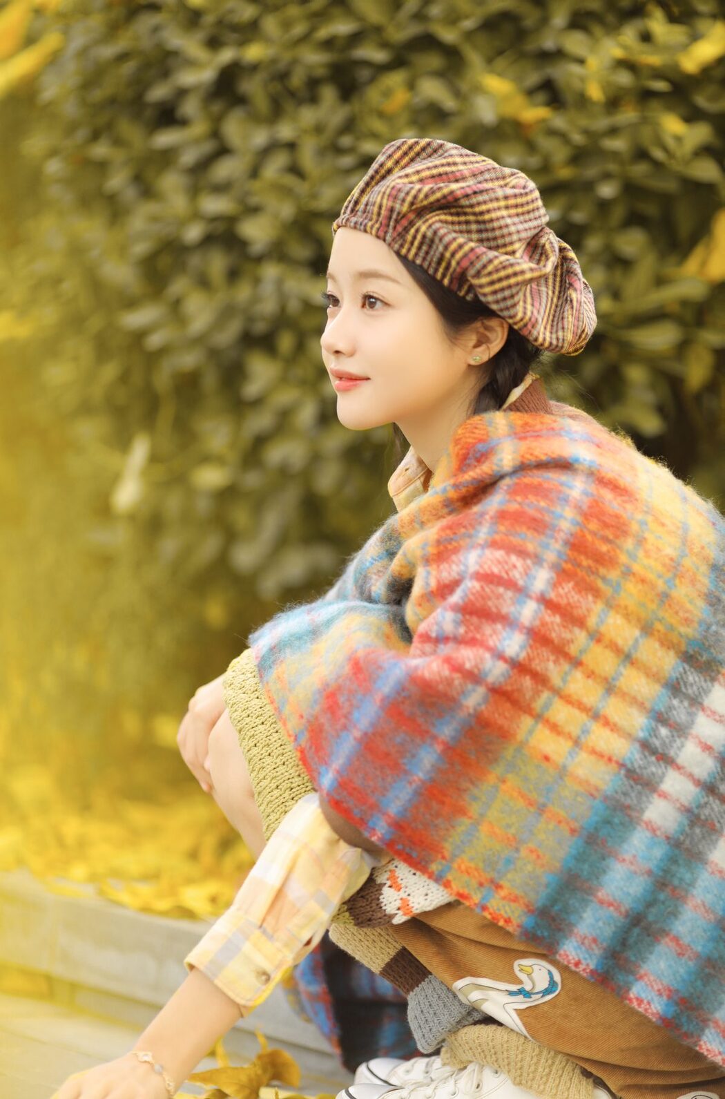 YiTuYu艺图语 Vol.5913 Lou Xin Yue Moon